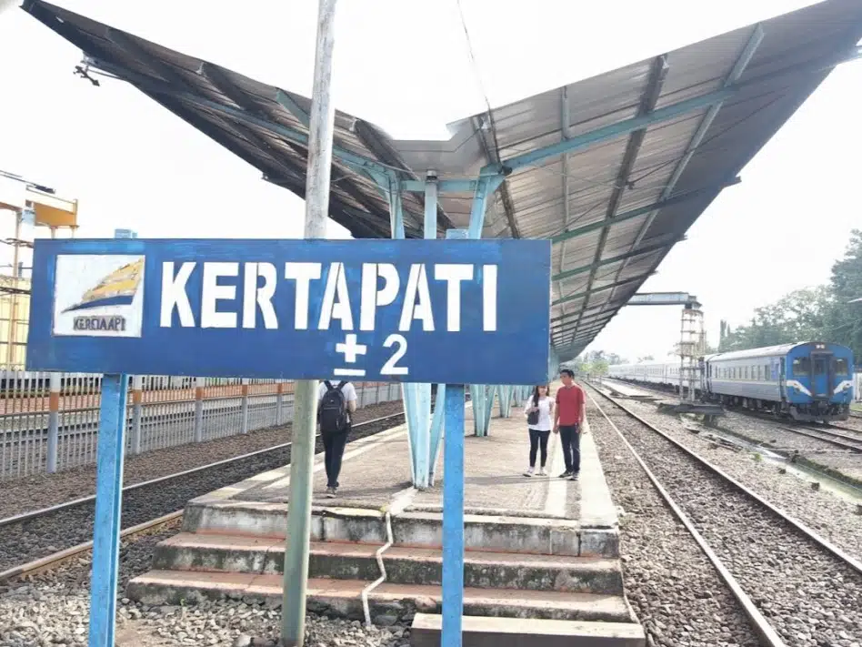 stasiun kertapati